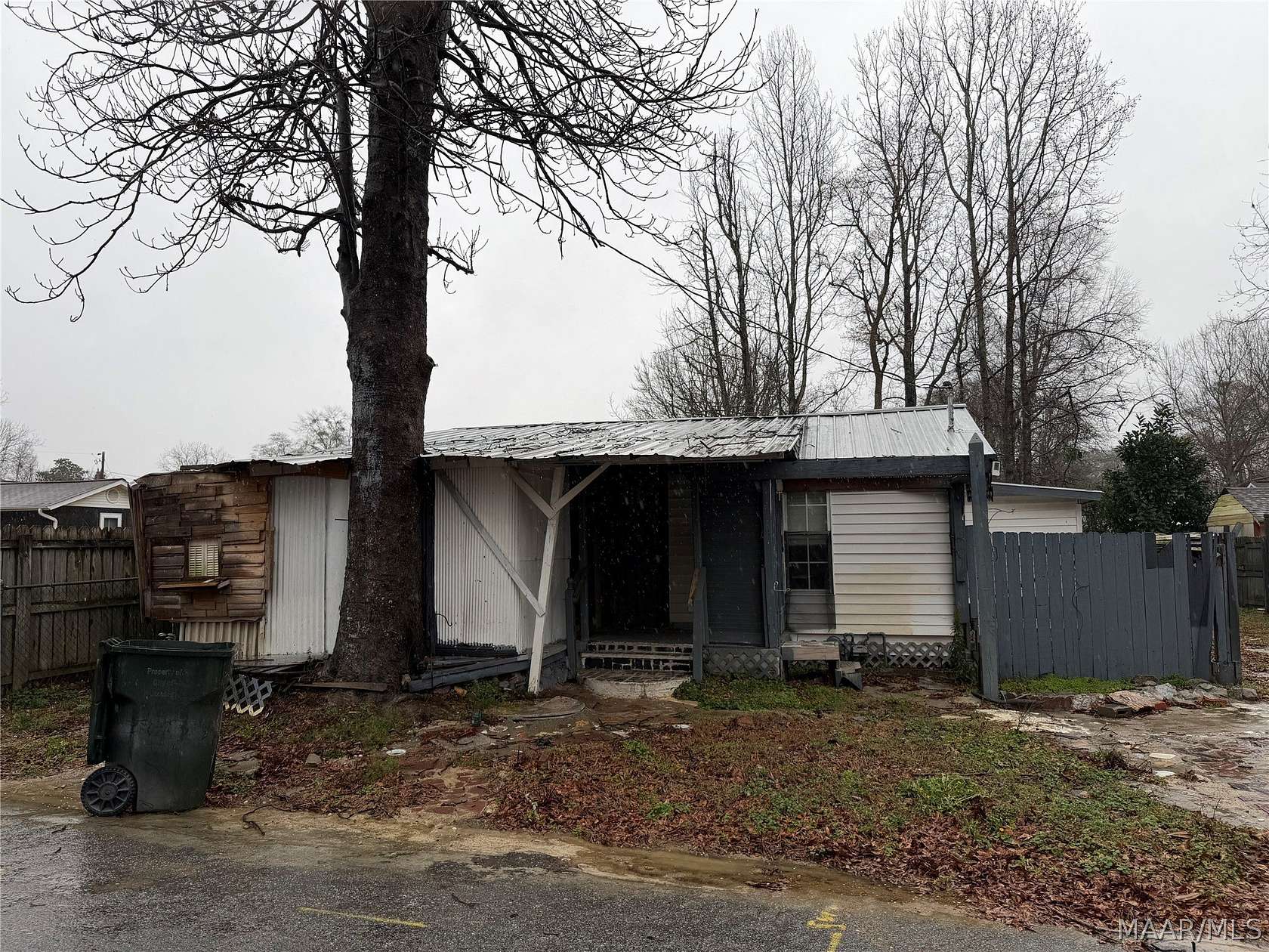 0.09 Acres of Land for Sale in Clanton, Alabama