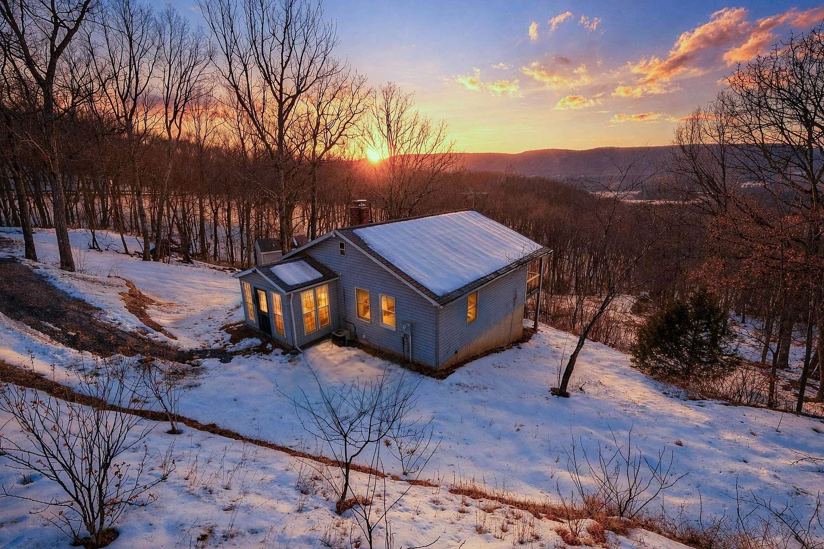 5.56 Acres of Improved Mixed-Use Land for Sale in Fort Valley, Virginia