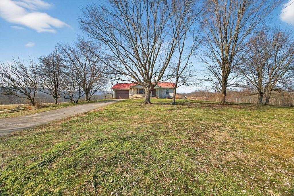 1.67 Acres of Residential Land with Home for Sale in Monroe, Tennessee