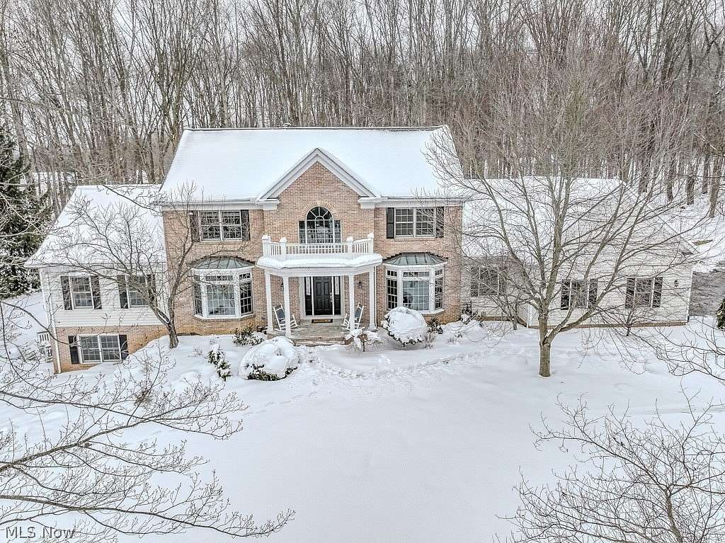 2 Acres of Land with Home for Lease in Chagrin Falls, Ohio