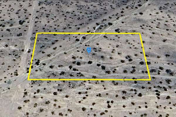 1 Acre of Residential Land for Sale in Dolan Springs, Arizona