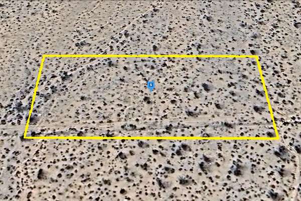 1.25 Acres of Residential Land for Sale in Kramer Junction, California
