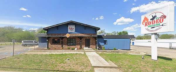 1.55 Acres of Improved Commercial Land for Sale in Wyoming, Michigan