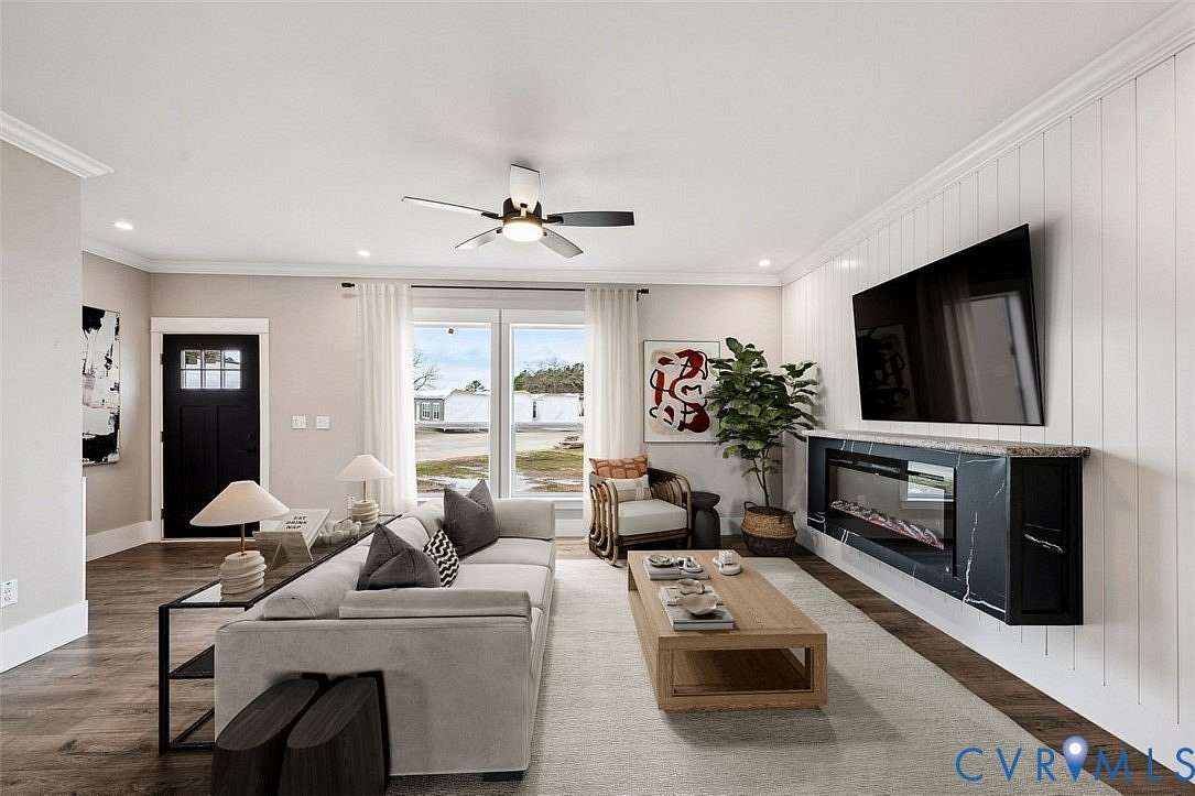 2.25 Acres of Residential Land with Home for Sale in Center Cross, Virginia