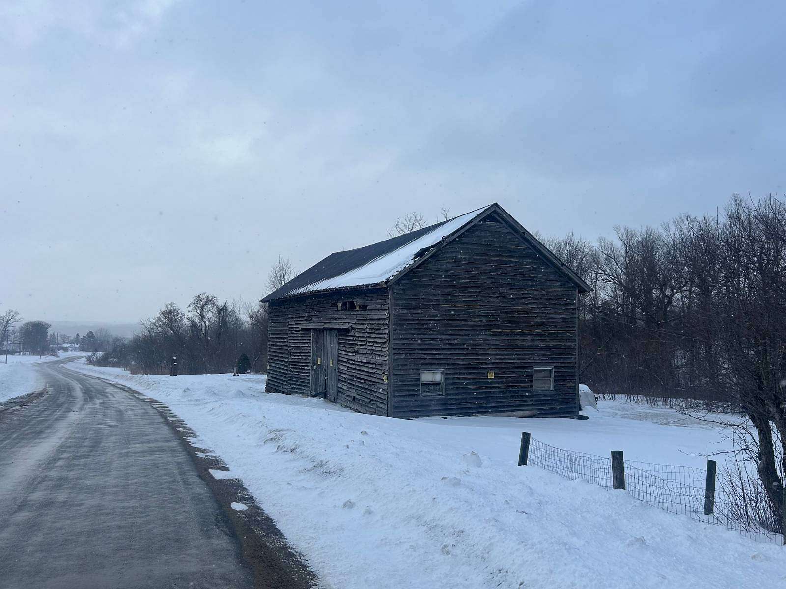 32.7 Acres of Agricultural Land for Sale in Amsterdam, New York