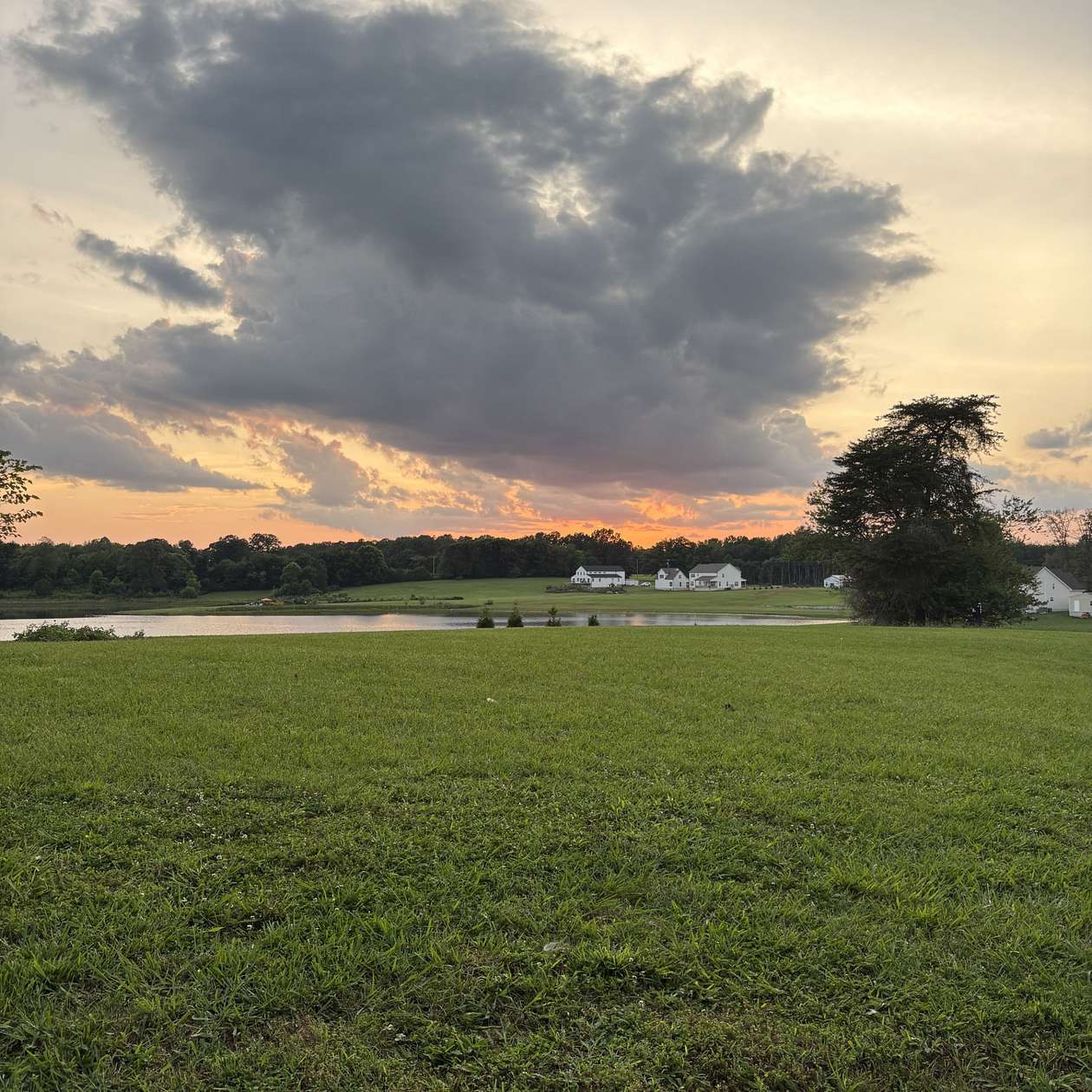 5 Acres of Residential Land for Sale in McMinnville, Tennessee