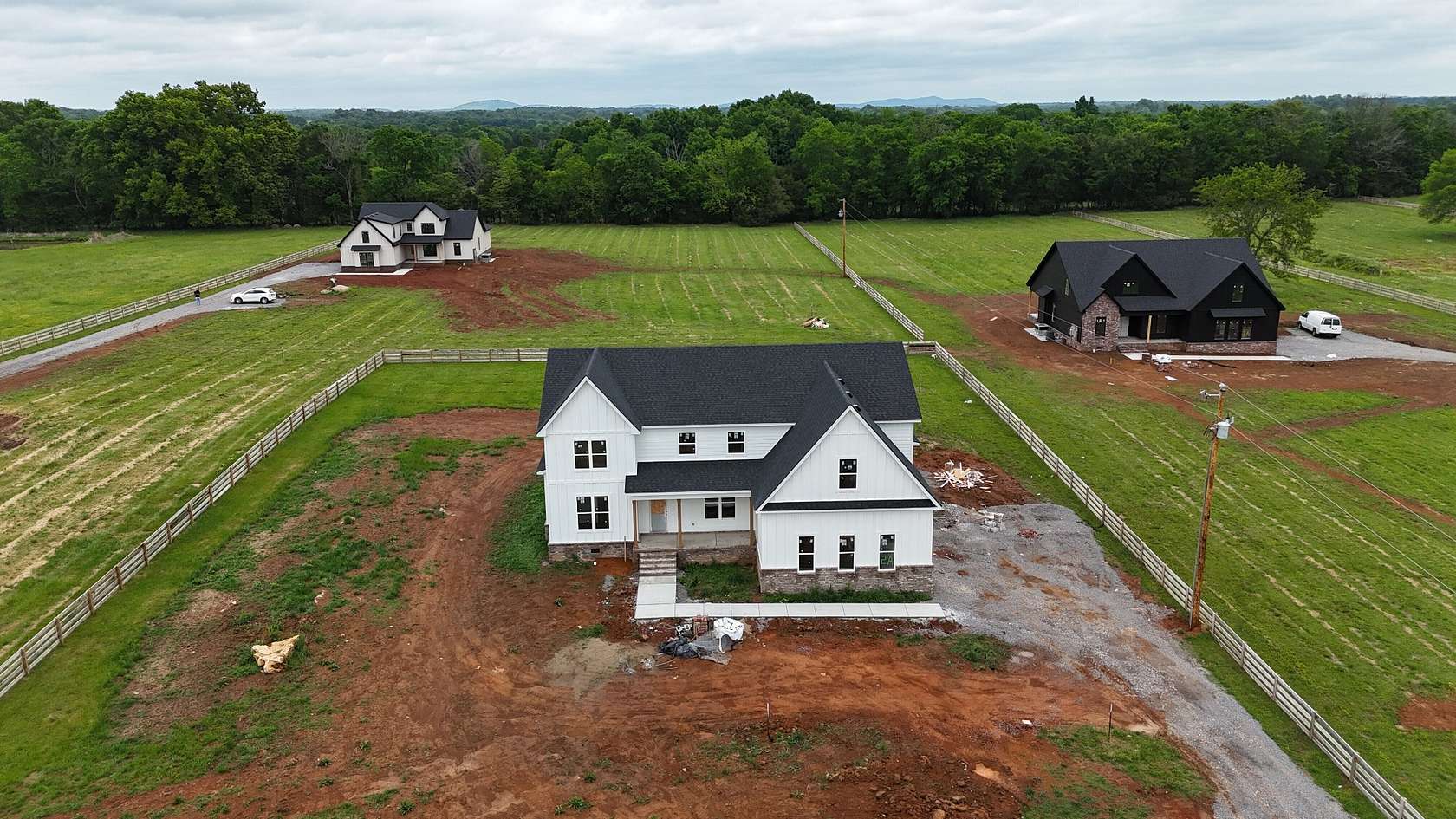 2.33 Acres of Land with Home for Sale in Shelbyville, Tennessee