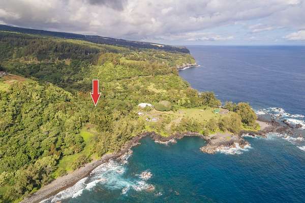 3.15 Acres of Residential Land for Sale in Laupahoehoe, Hawaii