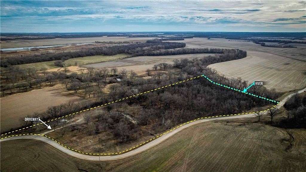 15 Acres of Recreational & Residential Land for Sale in Butler, Missouri