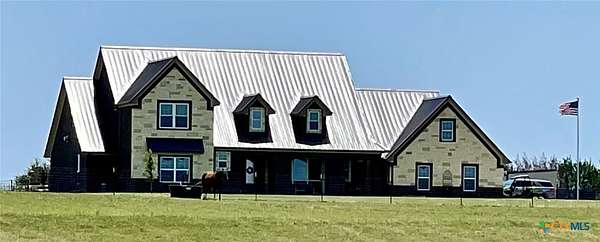 18.5 Acres of Land with Home for Sale in Gatesville, Texas