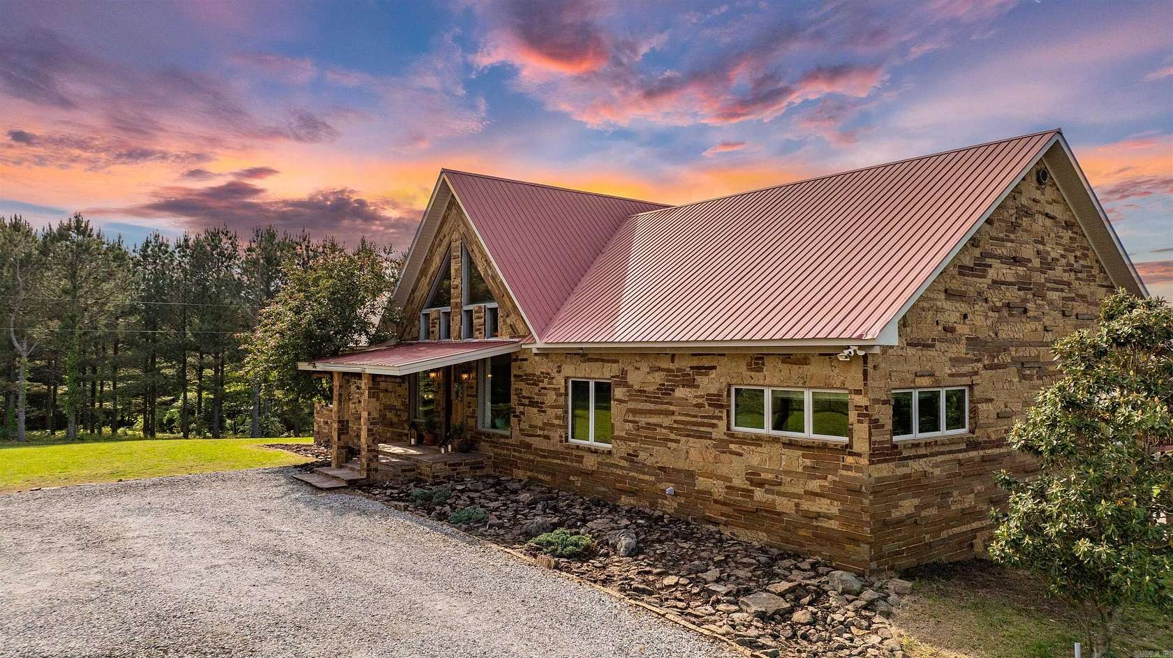 42 Acres of Agricultural Land with Home for Sale in Searcy, Arkansas