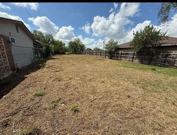 0.15 Acres of Residential Land for Sale in Eagle Pass, Texas