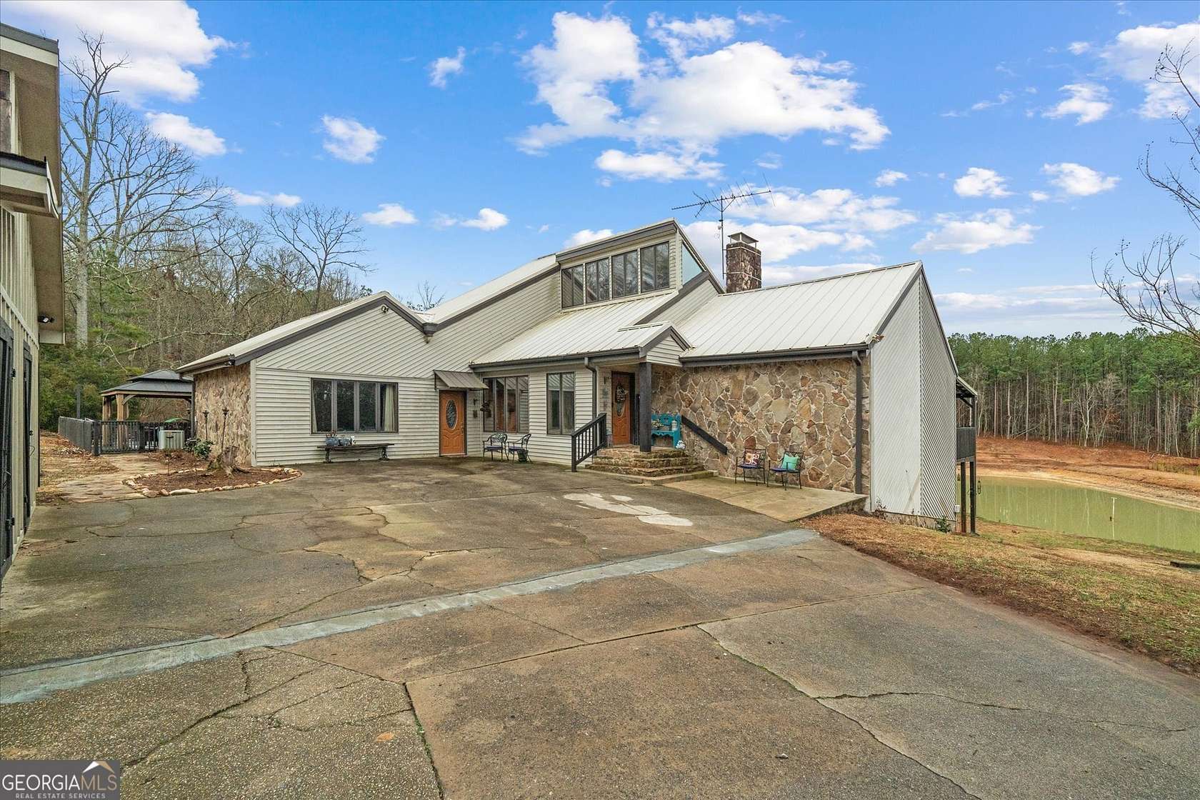 9.59 Acres of Land with Home for Sale in Carrollton, Georgia