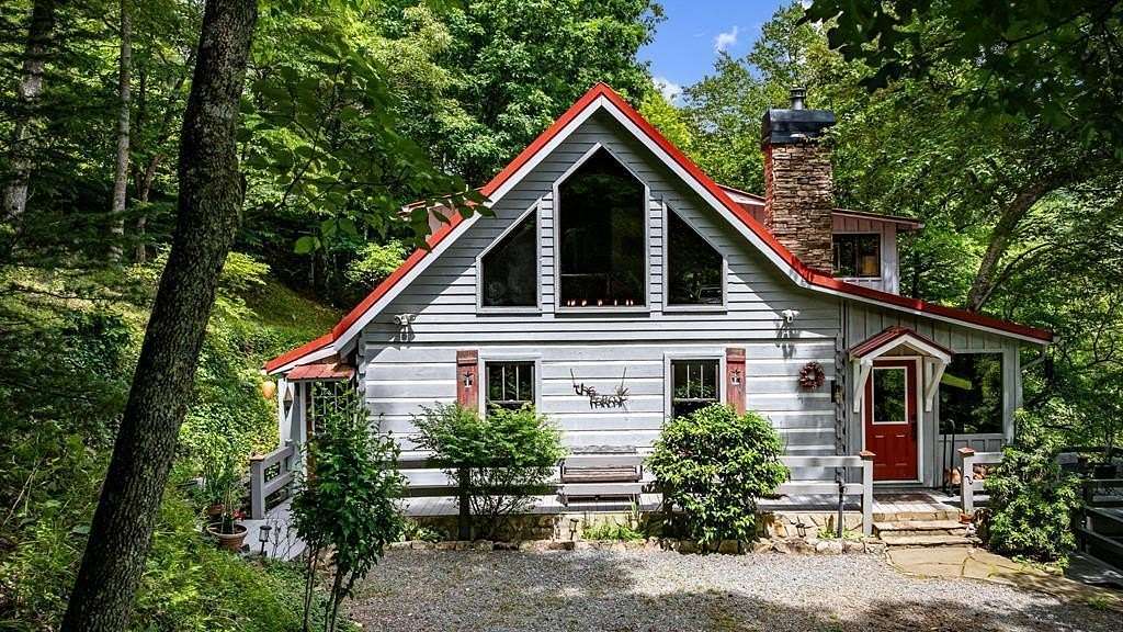 15.3 Acres of Improved Land for Sale in Mineral Bluff, Georgia