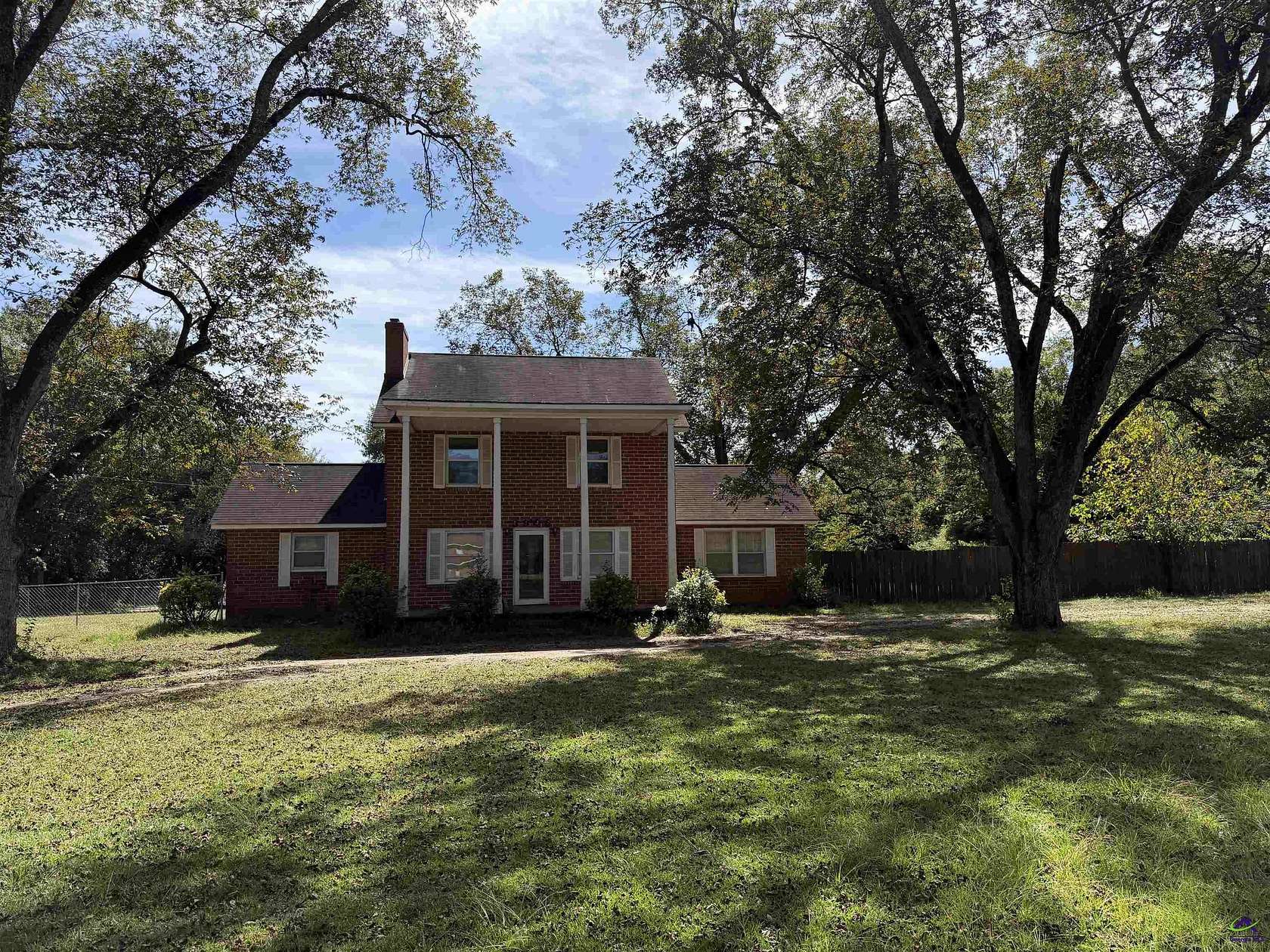 4.1 Acres of Residential Land with Home for Sale in Macon, Georgia