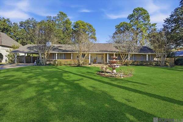 0.75 Acres of Residential Land for Sale in Baton Rouge, Louisiana