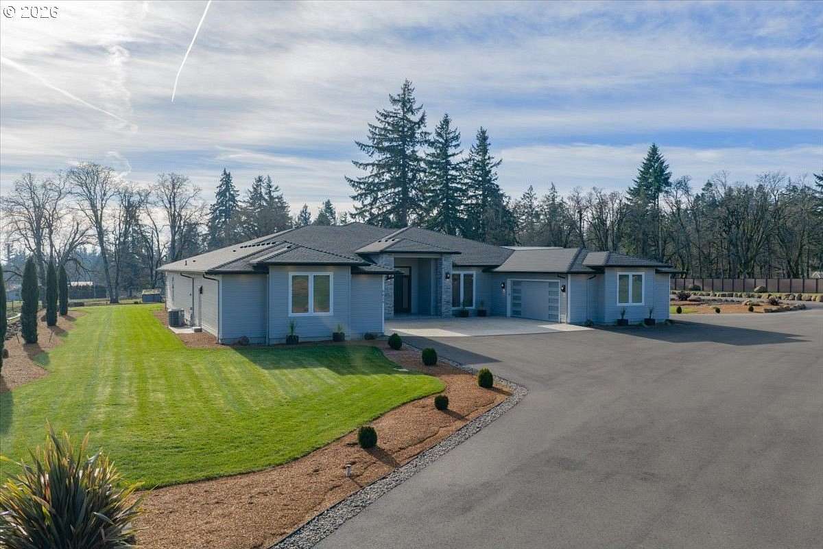 2.29 Acres of Residential Land with Home for Sale in Salem, Oregon