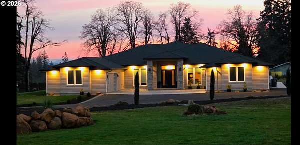 2.29 Acres of Land with Home for Sale in Salem, Oregon