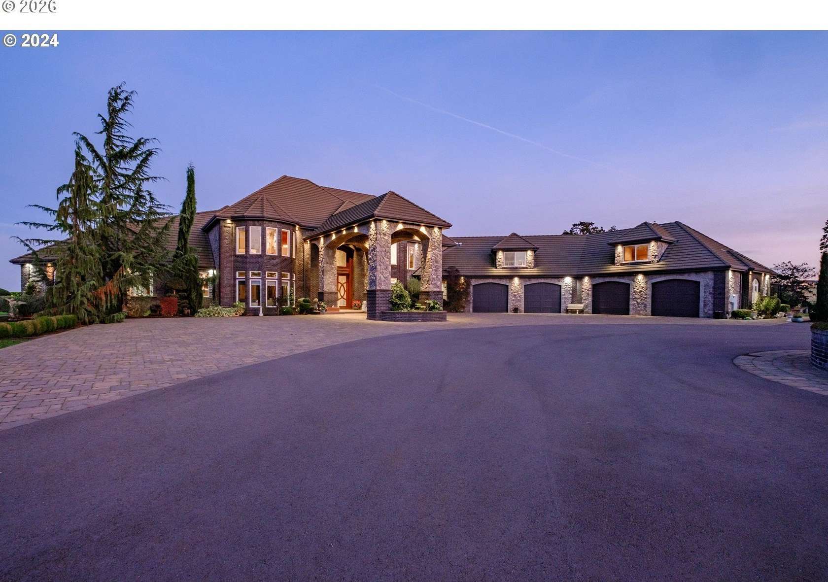 32.3 Acres of Land with Home for Sale in Salem, Oregon