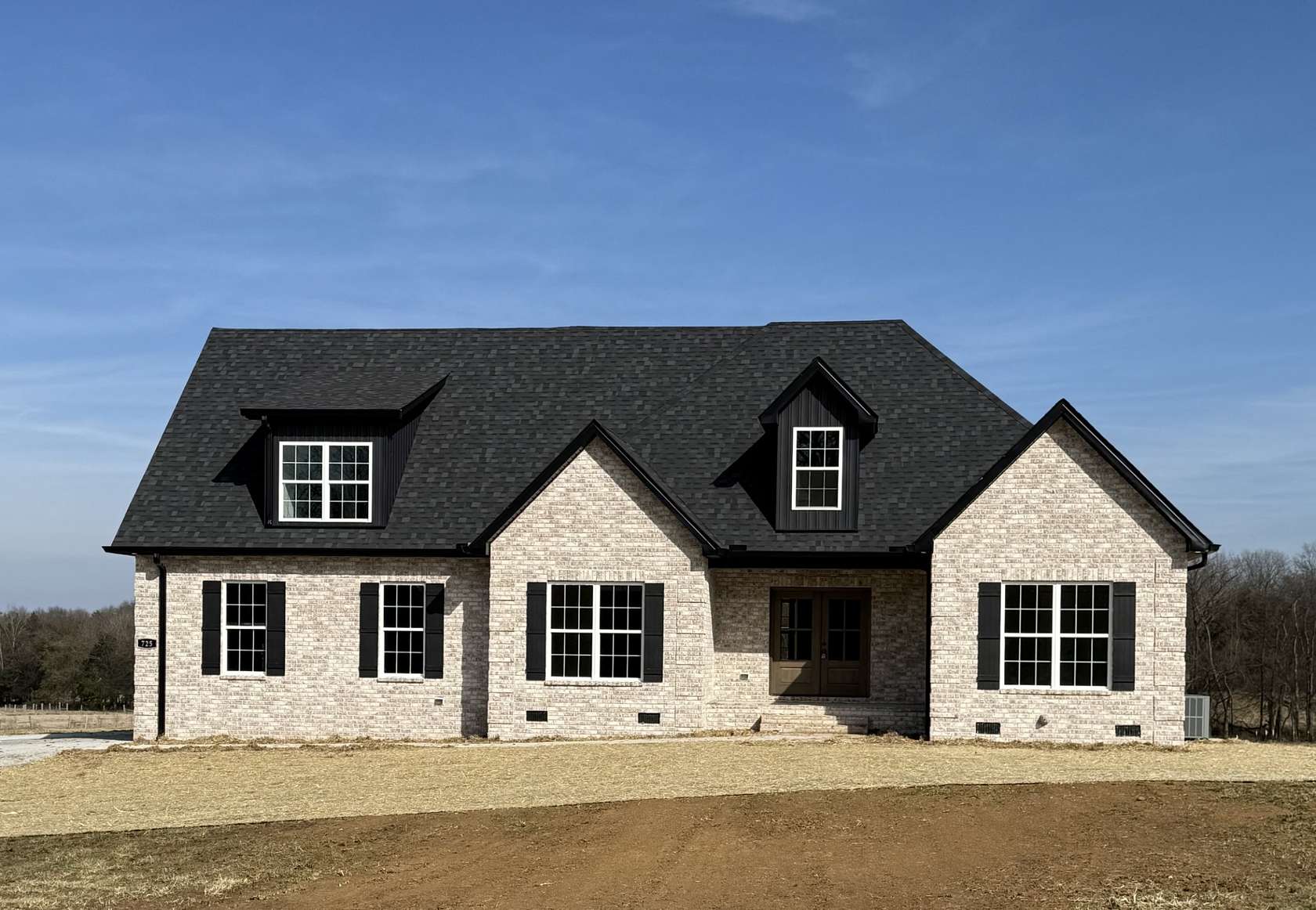 5.2 Acres of Residential Land with Home for Sale in Shelbyville, Tennessee