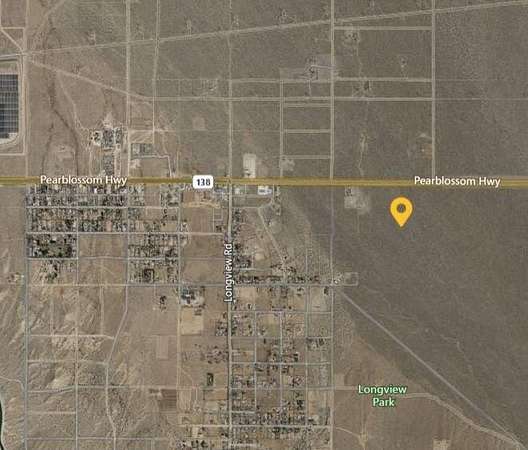 2.5 Acres of Residential Land for Sale in Pearblossom, California