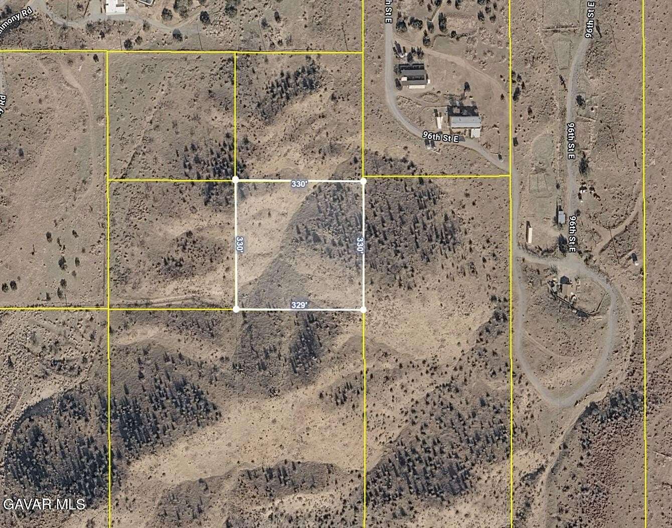2.5 Acres of Residential Land for Sale in Littlerock, California