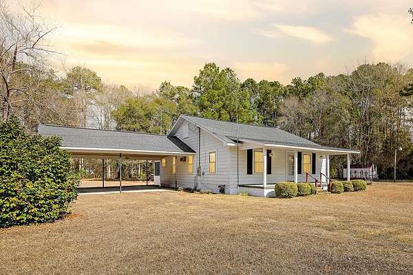 3.6 Acres of Residential Land with Home for Sale in Hartford, Alabama