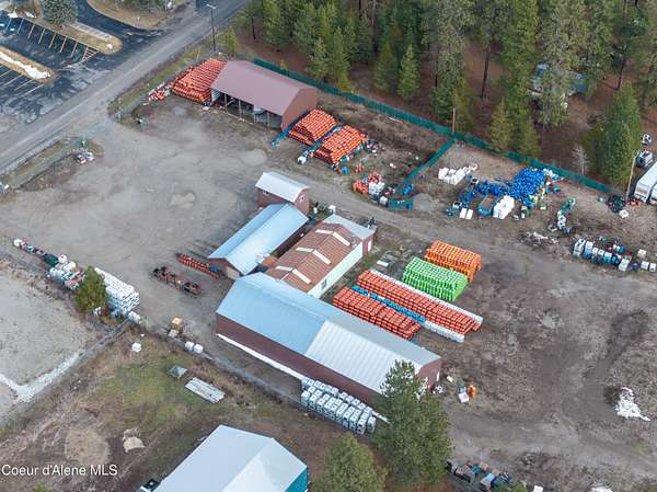 5 Acres of Improved Commercial Land for Sale in Athol, Idaho