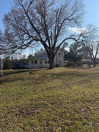 0.45 Acres of Mixed-Use Land for Sale in Bryan, Texas