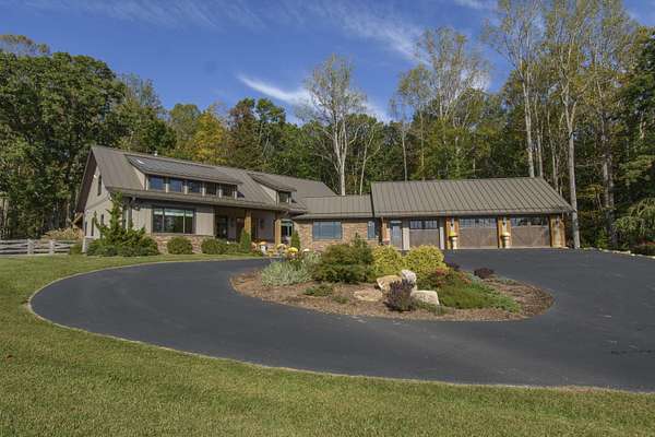 158 Acres of Land with Home for Sale in Catawba, Virginia