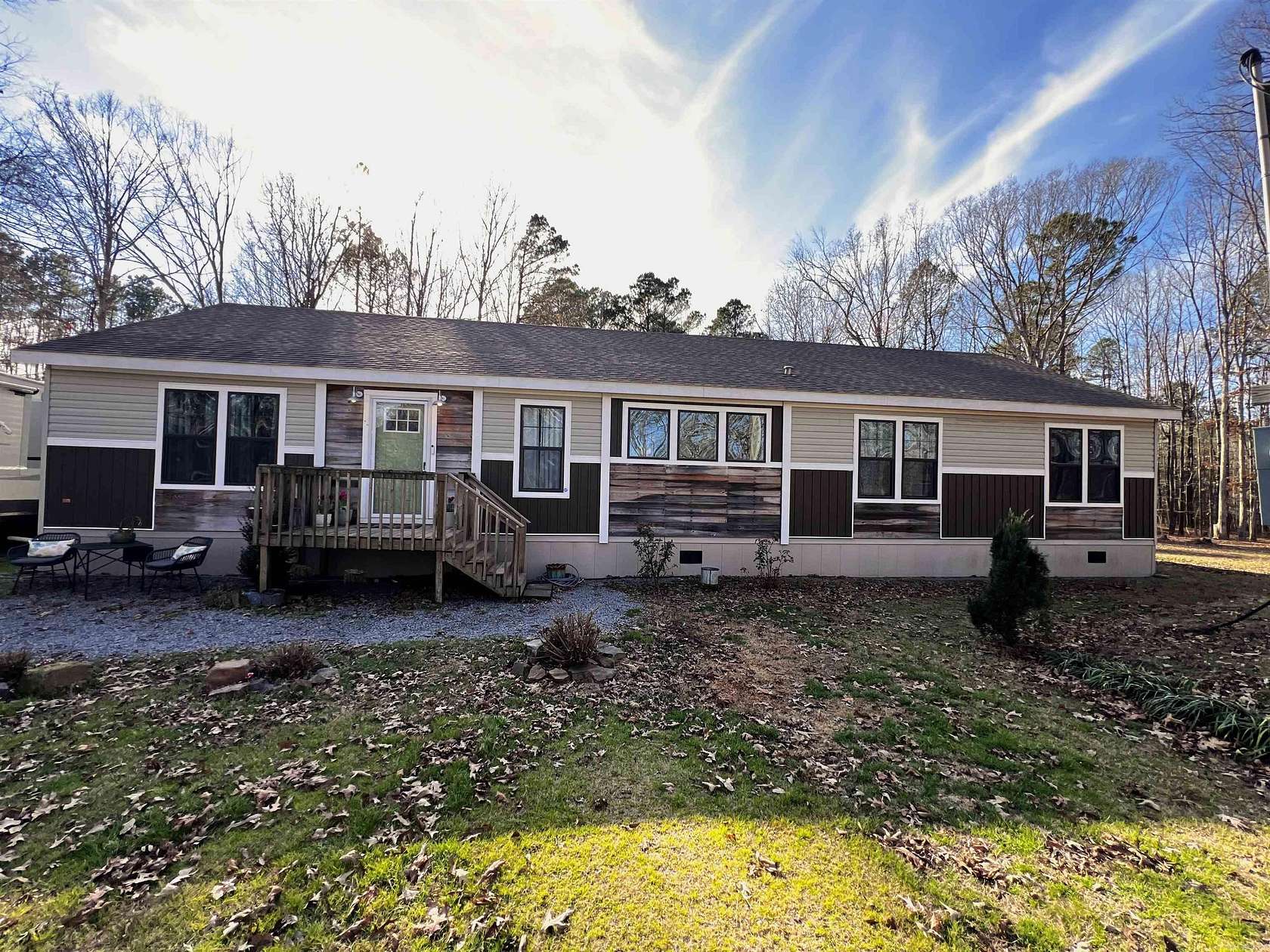 3.45 Acres of Residential Land with Home for Sale in Redfield, Arkansas