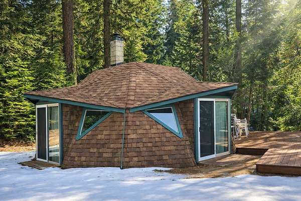 0.79 Acres of Residential Land with Home for Sale in Ashland, Oregon