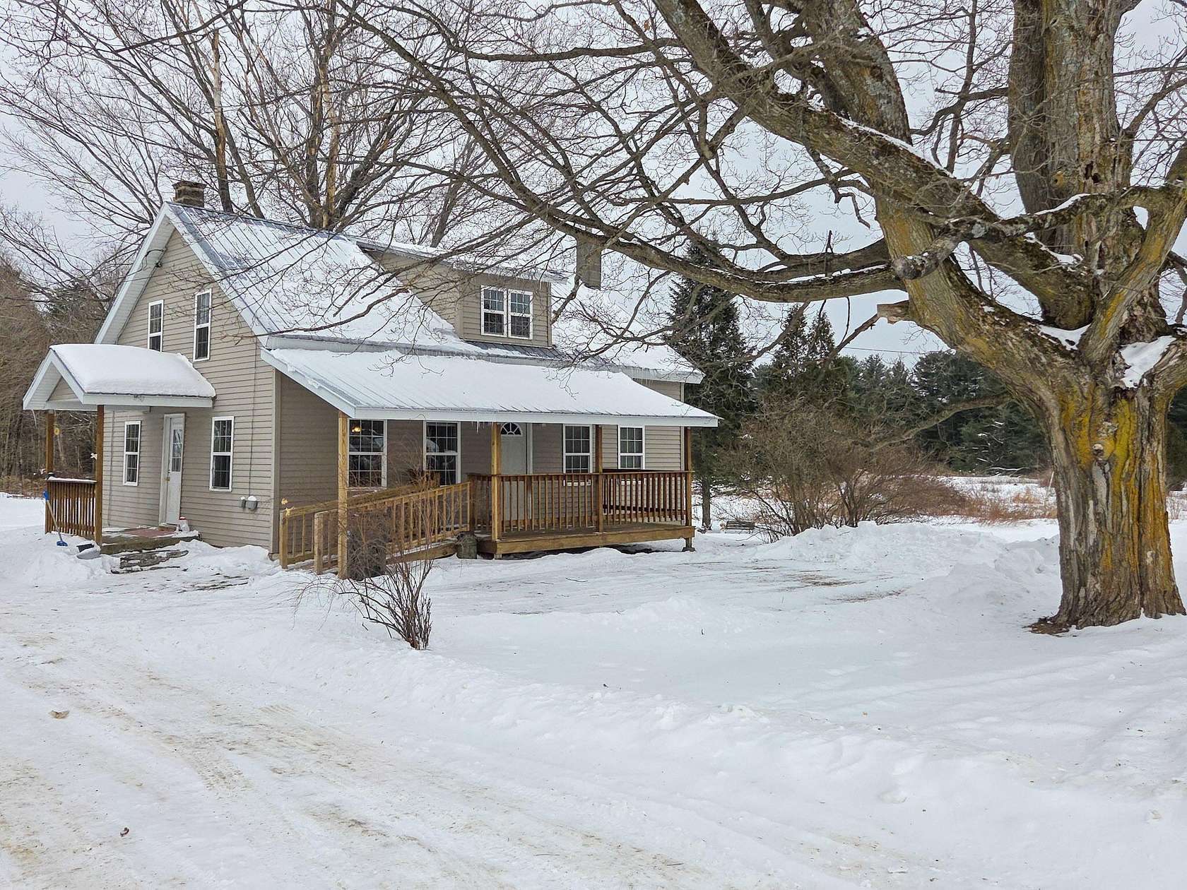 81.2 Acres of Recreational Land with Home for Sale in Bombay, New York