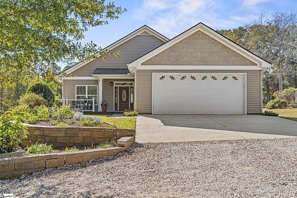 5 Acres of Residential Land with Home for Sale in Simpsonville, South Carolina