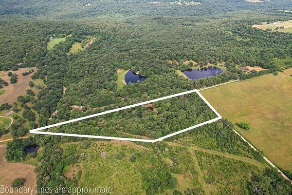 8.37 Acres of Residential Land for Sale in West Fork, Arkansas