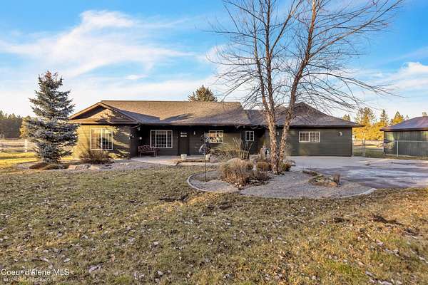 4.6 Acres of Residential Land with Home for Sale in Rathdrum, Idaho