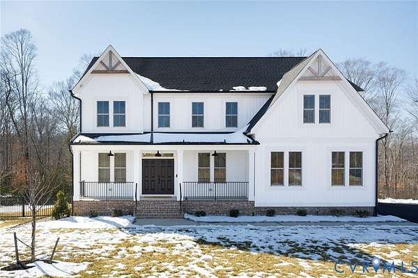 6 Acres of Residential Land with Home for Sale in Mechanicsville, Virginia