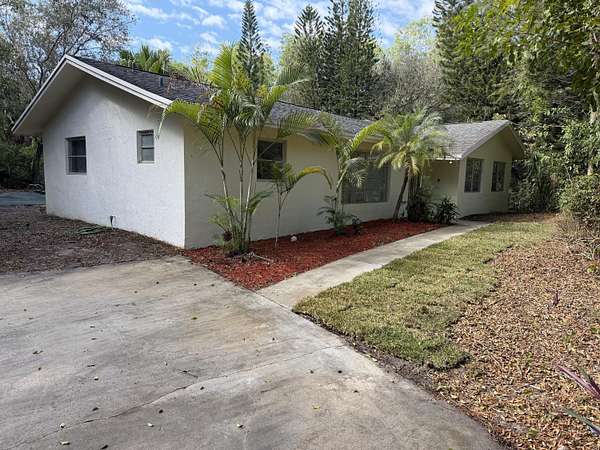 5 Acres of Land with Home for Sale in Wellington, Florida