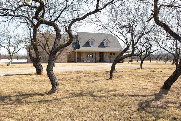 5 Acres of Residential Land with Home for Sale in Abilene, Texas