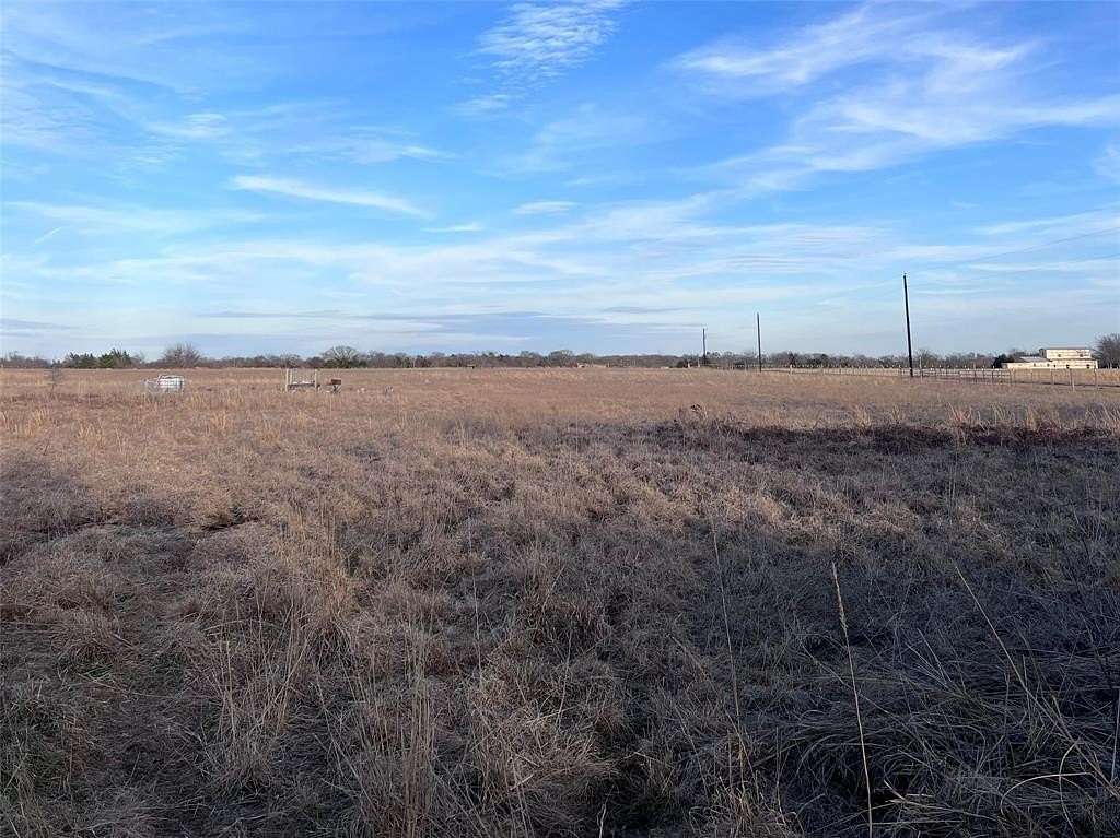 5.1 Acres of Land for Sale in Wills Point, Texas