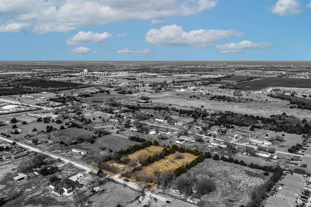 2.5 Acres of Residential Land with Home for Sale in Fate, Texas