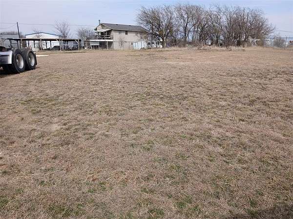 0.27 Acres of Residential Land for Sale in Cresson, Texas