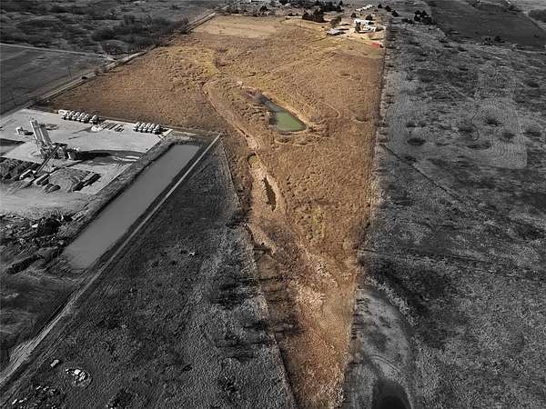 26 Acres of Mixed-Use Land for Sale in Venus, Texas