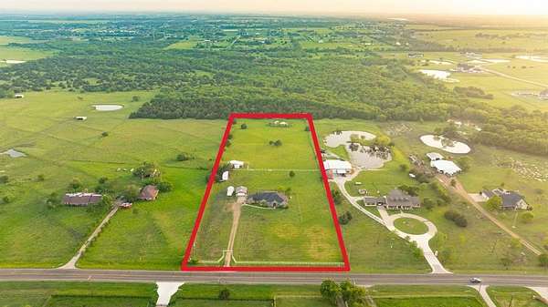 6 Acres of Land with Home for Sale in Rockwall, Texas