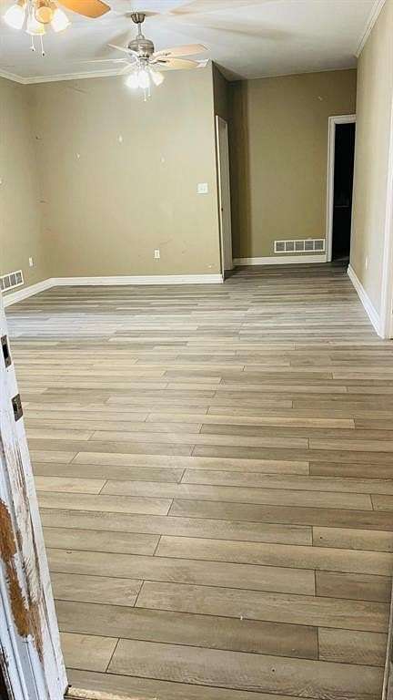 33.7 Acres of Land with Home for Lease in Pilot Point, Texas