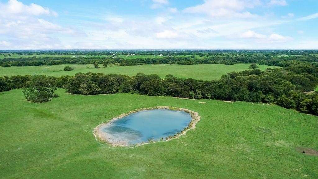 29 Acres of Land for Sale in Kaufman, Texas