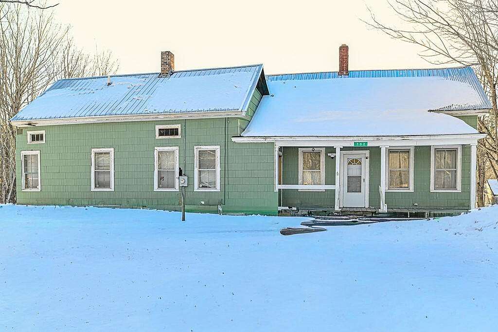 2.5 Acres of Residential Land with Home for Sale in Lebanon, Maine