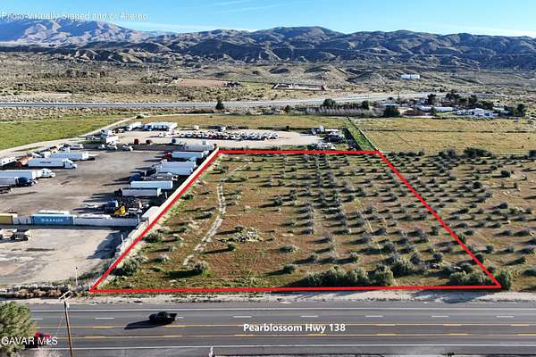 4.67 Acres of Commercial Land for Sale in Littlerock, California