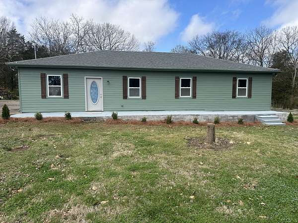 1.69 Acres of Land with Home for Sale in Lebanon, Tennessee