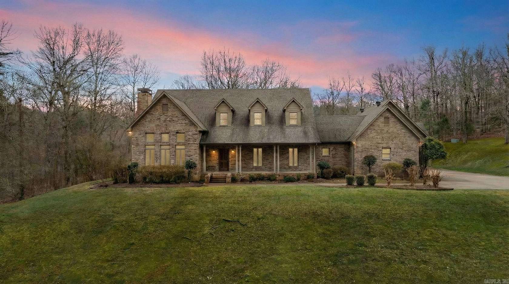 5.32 Acres of Residential Land with Home for Sale in Little Rock, Arkansas